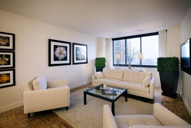 1 Bedroom, Yorkville Rental in NYC for $3,920 - Photo 1