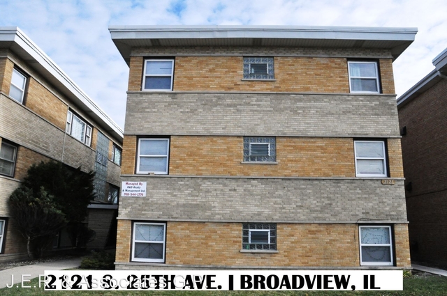 2 Bedrooms, Proviso Rental in Chicago, IL for $1,140 - Photo 1