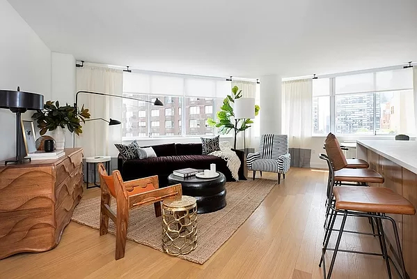 2 Bedrooms, Sutton Place Rental in NYC for $7,100 - Photo 1