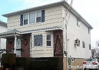 2 Bedrooms, East Rockaway Rental in Long Island, NY for $2,400 - Photo 1
