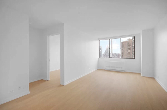 1 Bedroom, Lincoln Square Rental in NYC for $3,999 - Photo 1