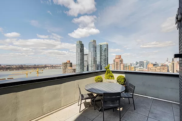 2 Bedrooms, Hudson Yards Rental in NYC for $7,662 - Photo 1
