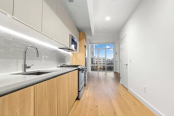 Studio, Long Island City Rental in NYC for $3,262 - Photo 1