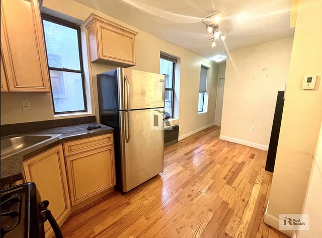 2 Bedrooms, Crown Heights Rental in NYC for $2,299 - Photo 1