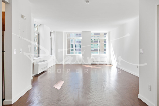 Studio, Financial District Rental in NYC for $3,725 - Photo 1