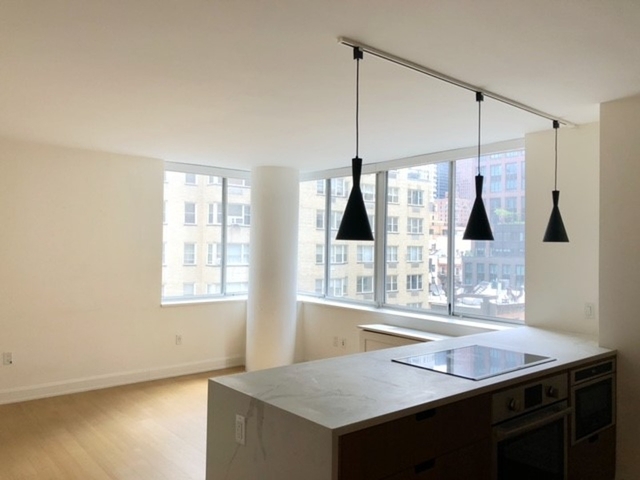 2 Bedrooms, Sutton Place Rental in NYC for $5,721 - Photo 1