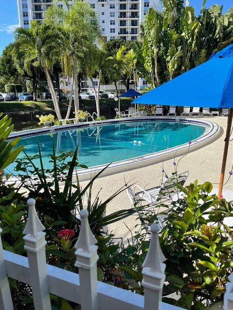 1 Bedroom, Wilton Manors Rental in Miami, FL for $1,550 - Photo 1