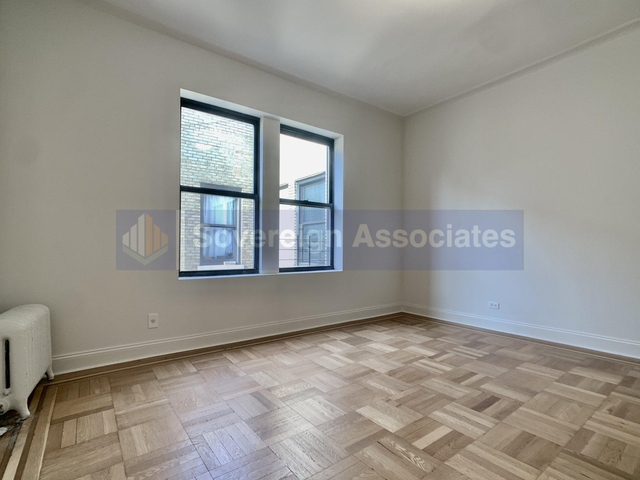 2 Bedrooms, Washington Heights Rental in NYC for $2,600 - Photo 1