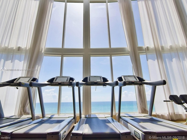 3 Bedrooms, Tatum's Ocean Beach Park Rental in Miami, FL for $14,700 - Photo 1