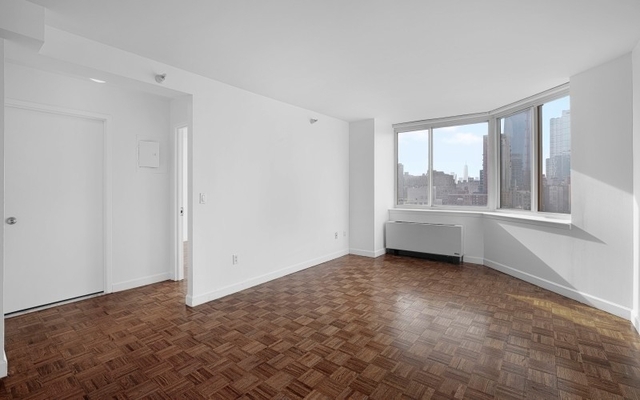 1 Bedroom, Hudson Yards Rental in NYC for $3,395 - Photo 1