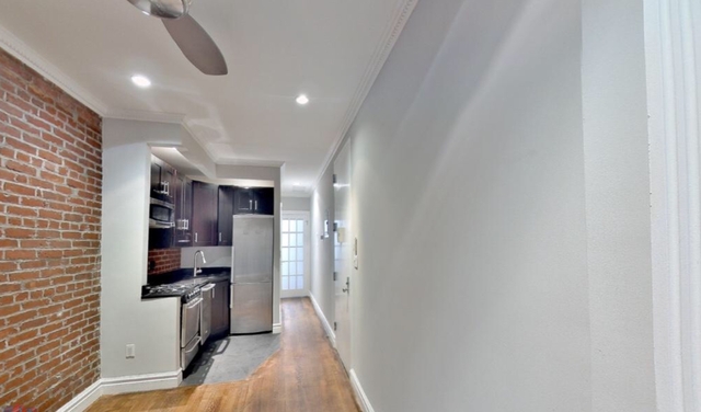3 Bedrooms, Chelsea Rental in NYC for $5,995 - Photo 1