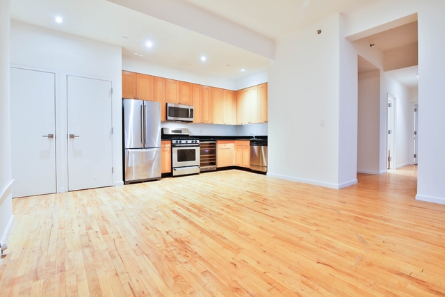3 Bedrooms, Financial District Rental in NYC for $7,000 - Photo 1