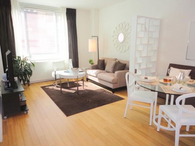 1 Bedroom, Garment District Rental in NYC for $4,200 - Photo 1