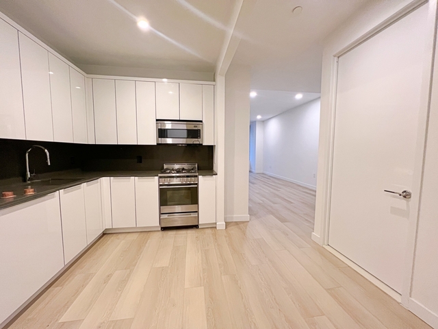 Studio, Financial District Rental in NYC for $4,150 - Photo 1