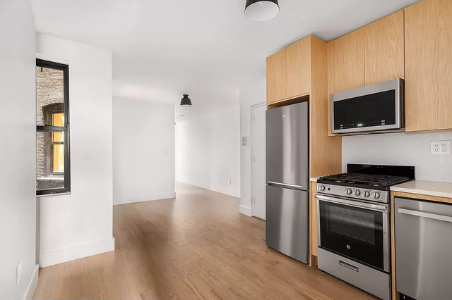 2 Bedrooms, Chelsea Rental in NYC for $4,800 - Photo 1