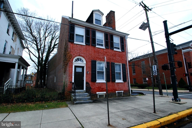 4 Bedrooms, Burlington Rental in Philadelphia, PA for $1,825 - Photo 1