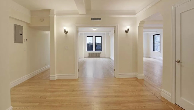 3 Bedrooms, Upper East Side Rental in NYC for $12,000 - Photo 1
