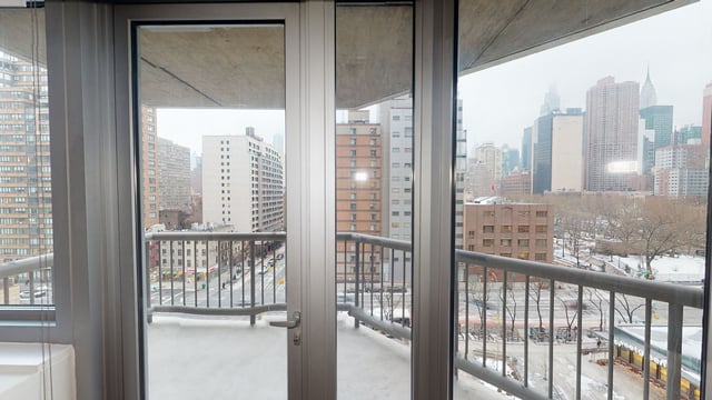 3 Bedrooms, Murray Hill Rental in NYC for $6,872 - Photo 1