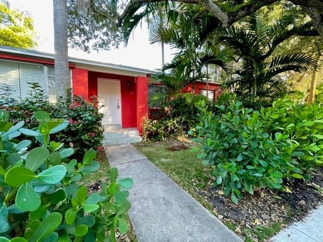 3 Bedrooms, Northeast Coconut Grove Rental in Miami, FL for $5,800 - Photo 1