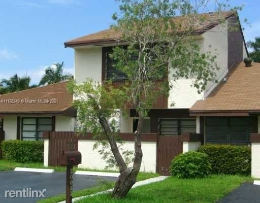 2 Bedrooms, Seldins Estates Rental in Miami, FL for $3,180 - Photo 1