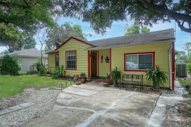 4 Bedrooms, Pine Terrace Rental in Houston for $2,760 - Photo 1