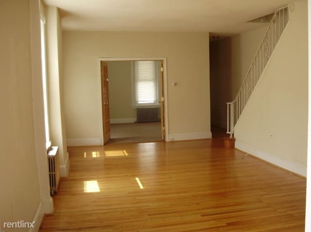4 Bedrooms, Manayunk Rental in Lower Merion, PA for $2,500 - Photo 1