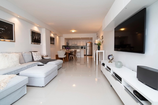 1 Bedroom, Golden Shores Ocean Boulevard Estates Rental in Miami, FL for $3,100 - Photo 1