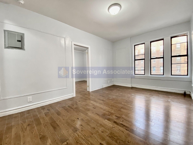 2 Bedrooms, Inwood Rental in NYC for $2,200 - Photo 1