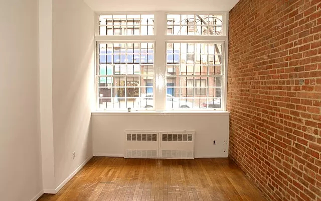 1 Bedroom, Yorkville Rental in NYC for $2,350 - Photo 1