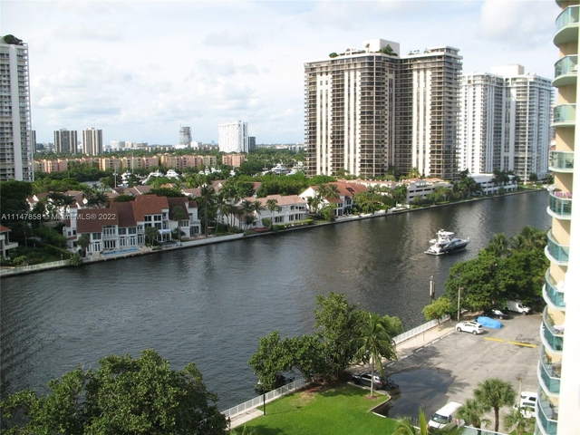 1 Bedroom, Golden Shores Ocean Boulevard Estates Rental in Miami, FL for $2,300 - Photo 1