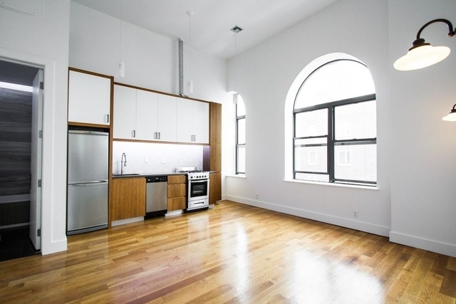2 Bedrooms, Bushwick Rental in NYC for $3,400 - Photo 1
