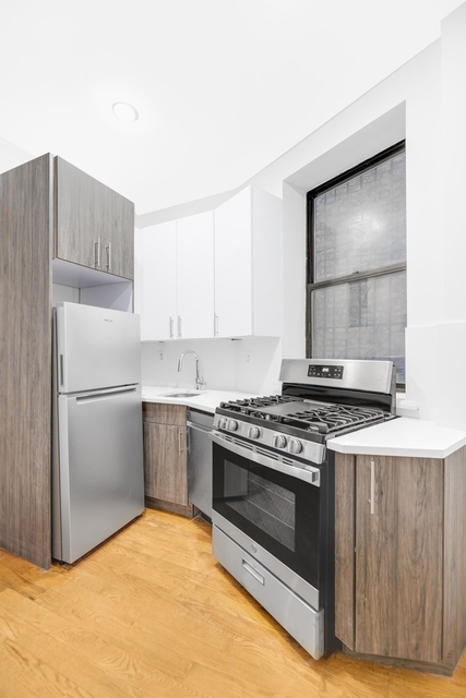 1 Bedroom, Hell's Kitchen Rental in NYC for $2,995 - Photo 1
