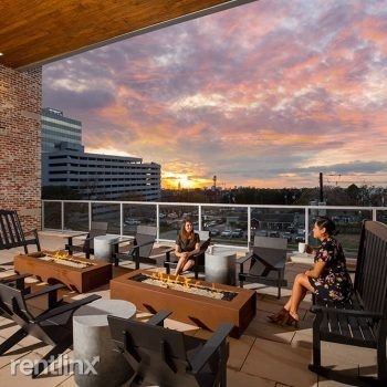2 Bedrooms, Memorial Heights Rental in Houston for $2,935 - Photo 1
