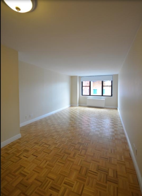 1 Bedroom, Yorkville Rental in NYC for $4,310 - Photo 1