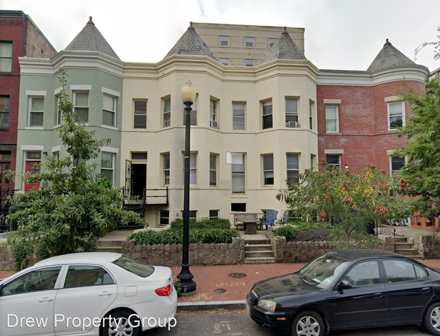8 Bedrooms, Foggy Bottom Rental in Washington, DC for $10,000 - Photo 1