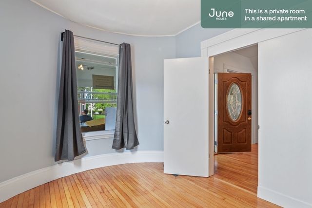 Room, Oak Square Rental in Boston, MA for $1,100 - Photo 1