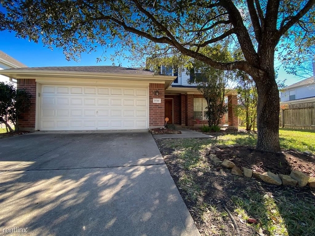 3 Bedrooms, Fairfield Village West Rental in Houston for $1,800 - Photo 1