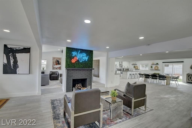 3 Bedrooms, Glen Heather Estates Rental in Las Vegas, NV for $6,750 - Photo 1