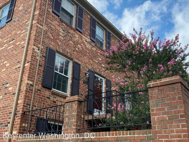 2 Bedrooms, Cathedral Heights Rental in Washington, DC for $3,600 - Photo 1