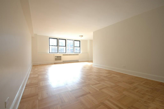 2 Bedrooms, Yorkville Rental in NYC for $6,895 - Photo 1