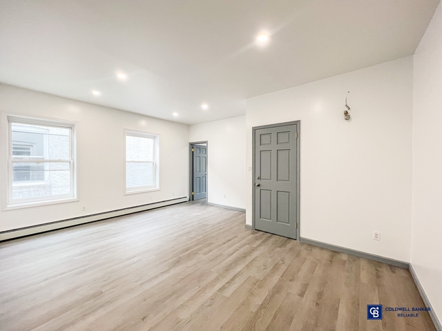 4 Bedrooms, Bay Ridge Rental in NYC for $3,150 - Photo 1