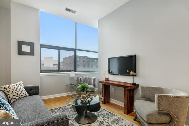 1 Bedroom, Center City East Rental in Philadelphia, PA for $1,800 - Photo 1