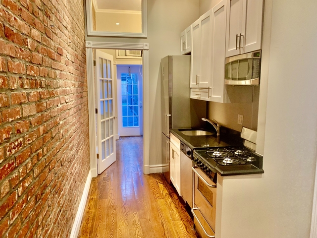 3 Bedrooms, East Village Rental in NYC for $6,800 - Photo 1