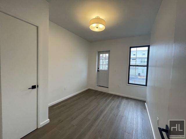 4 Bedrooms, Borough Park Rental in NYC for $3,200 - Photo 1