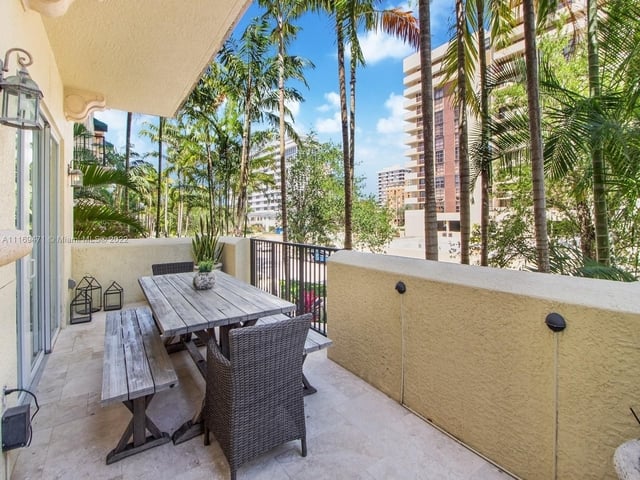 3 Bedrooms, Coral Gables Rental in Miami, FL for $8,000 - Photo 1