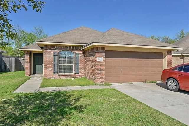 4 Bedrooms, Bryan-College Station Rental in Bryan-College Station Metro Area, TX for $1,675 - Photo 1