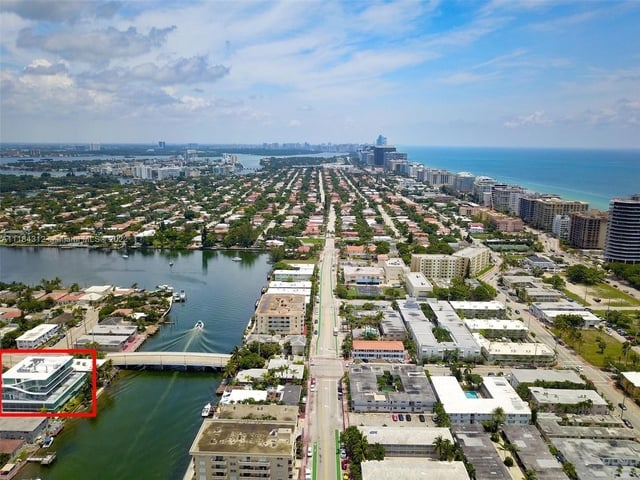 2 Bedrooms, Biscayne Beach Rental in Miami, FL for $3,500 - Photo 1