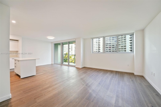2 Bedrooms, West Avenue Rental in Miami, FL for $5,064 - Photo 1