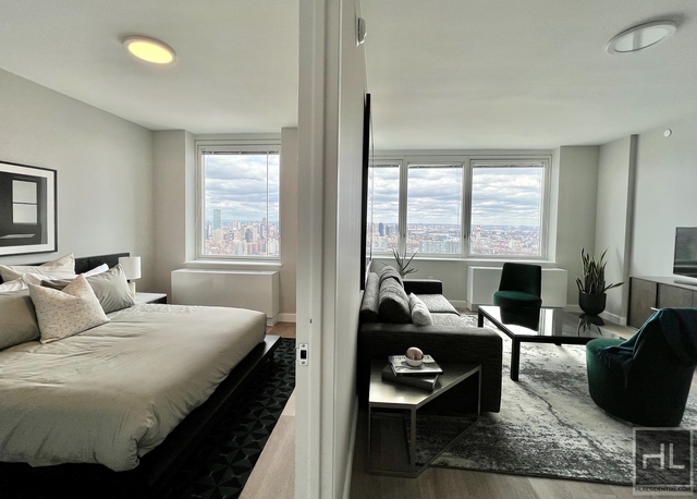 2 Bedrooms, Hunters Point Rental in NYC for $8,510 - Photo 1