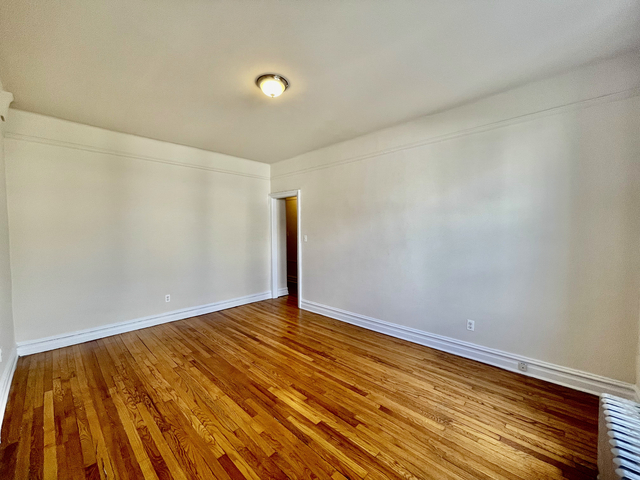 1 Bedroom, Murray Hill (Queens) Rental in NYC for $1,675 - Photo 1